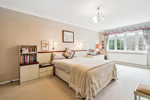 Photo 14- click for photo gallery